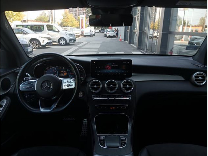 Mercedes Benz GLC 220 D 4MATIC 
