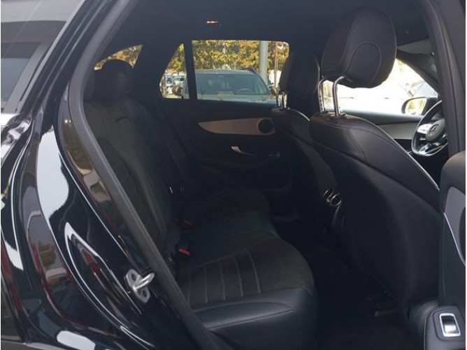Mercedes Benz GLC 220 D 4MATIC 