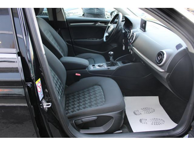 Audi A3 1.6 TDI Comortline 