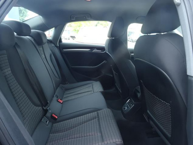Audi A3 1.6 TDI Design 