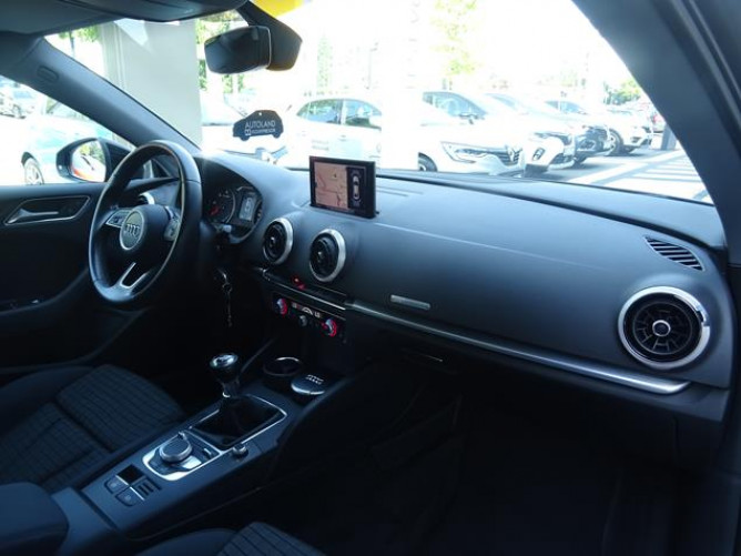 Audi A3 1.6 TDI Design 
