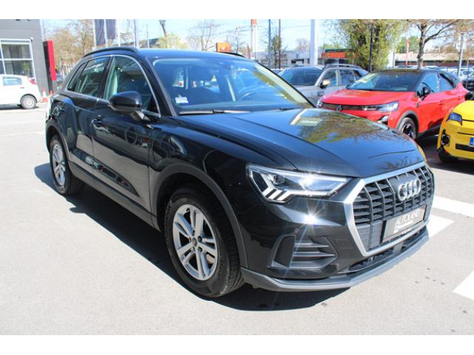Audi Q3 2.0 TDI S TRONIC 
