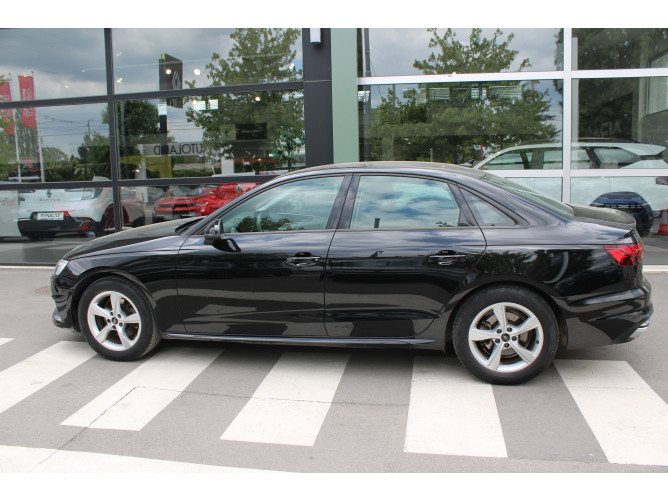 Audi A4 35 TFSI Hybrid 