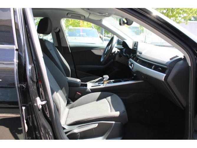 Audi A4 2.0 TFSI Hybrid 