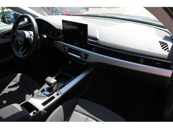 Audi A4 2.0 TFSI Hybrid 