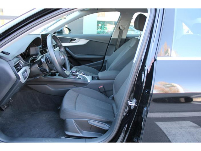 Audi A4 2.0 TFSI Hybrid 