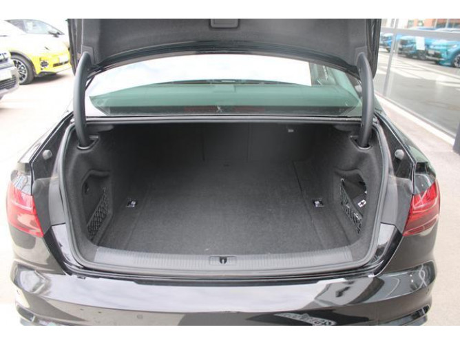 Audi A4 2.0 TFSI Hybrid 