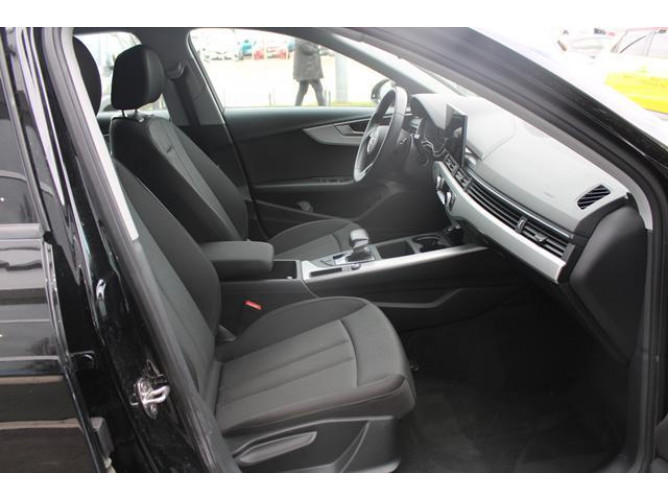 Audi A4 2.0 TFSI Hybrid 