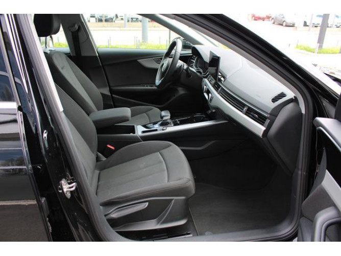 Audi A4 2.0 TFSI Hybrid 