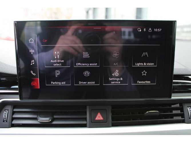 Audi A4 2.0 TFSI Hybrid 