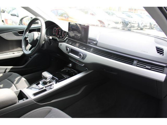 Audi A4 2.0 TFSI Hybrid 