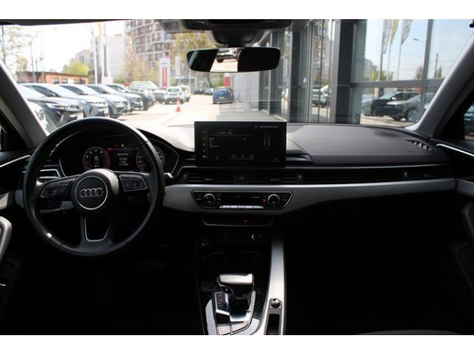 Audi A4 2.0 TFSI Hybrid 