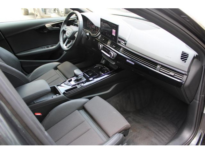 Audi A4 2.0TDI SLine Quattro 