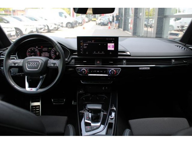 Audi A4 2.0TDI SLine Quattro 