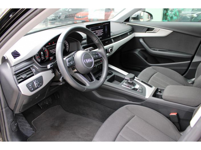 Audi A4 2.0 TFSI Hybrid 