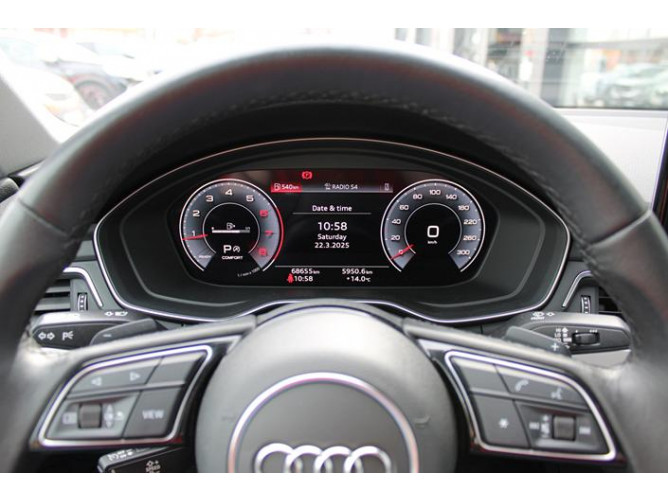 Audi A4 2.0 TFSI Hybrid 