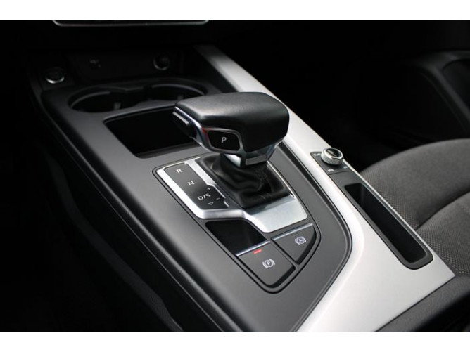 Audi A4 2.0 TFSI Hybrid 