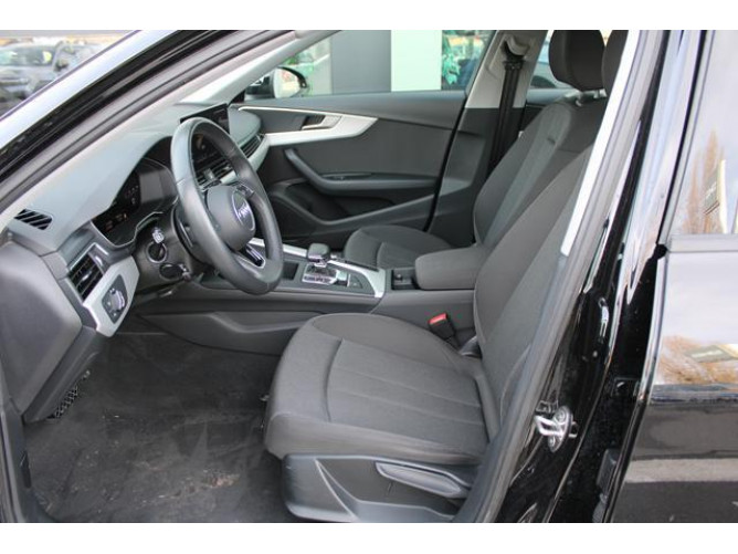 Audi A4 2.0 TFSI Hybrid 