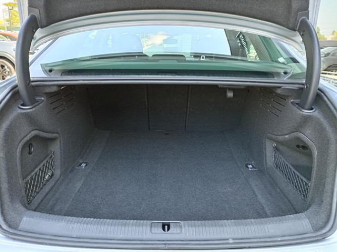 Audi A4 2.0 TFSI Hybrid 