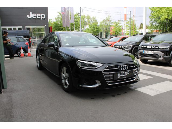 Audi A4 2.0 TFSI Hybrid 