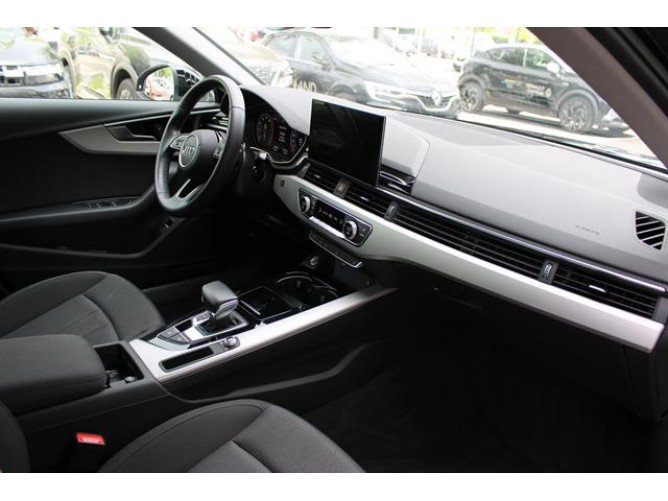 Audi A4 2.0 TFSI Hybrid 