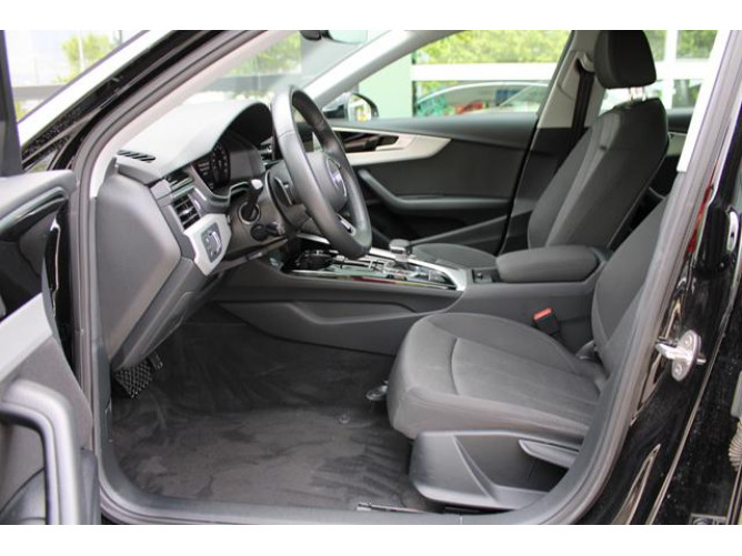 Audi A4 2.0 TFSI Hybrid 