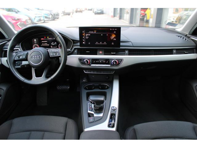 Audi A4 2.0 TFSI Hybrid 