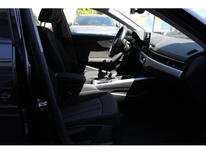 Audi A4 2.0 TFSI Hybrid 