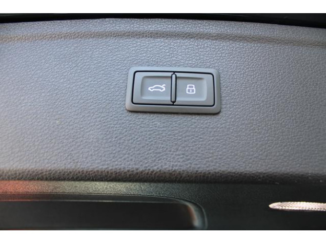 Audi Q5 2.0 TDI HYB. QUATTRO 