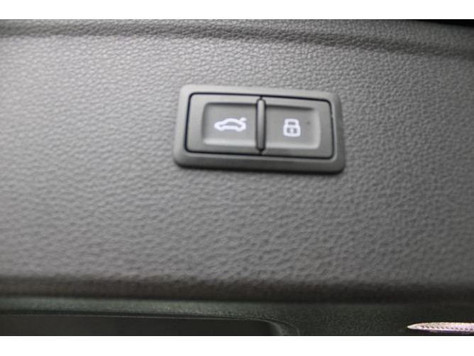 Audi Q5 2.0 TDI HYB. QUATTRO 