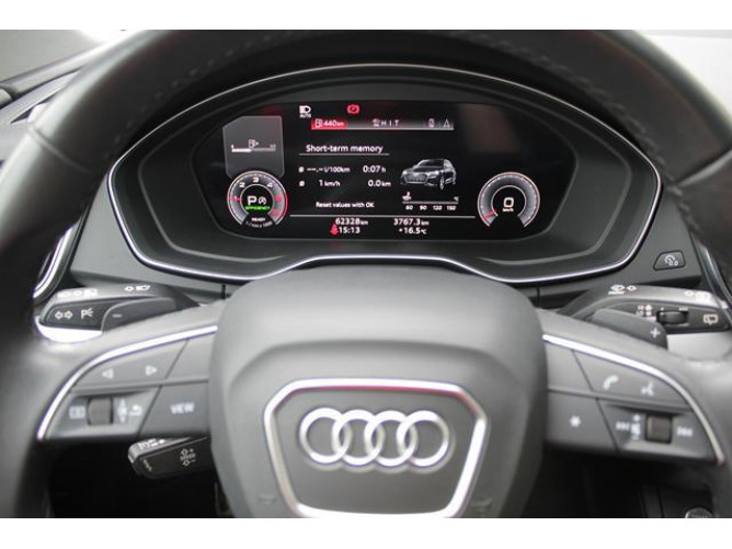 Audi Q5 2.0 TDI HYB. QUATTRO 