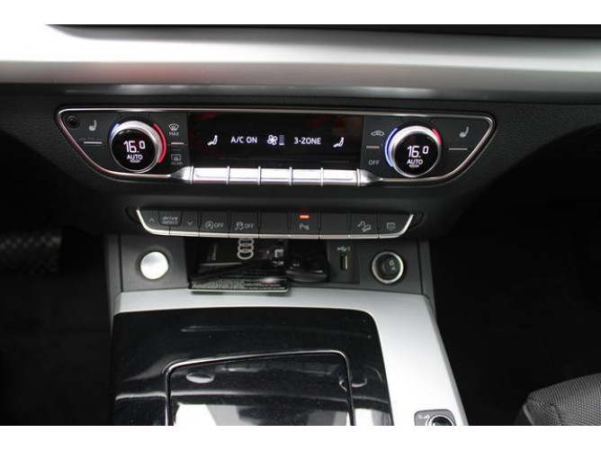 Audi Q5 2.0 TDI HYB. QUATTRO 
