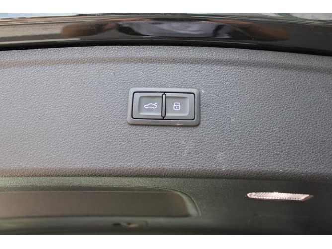 Audi Q5 2.0 TDI HYB. QUATTRO 