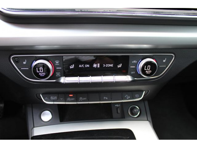 Audi Q5 2.0 TDI HYB. QUATTRO 