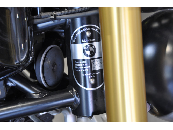 BMW R NINE T 