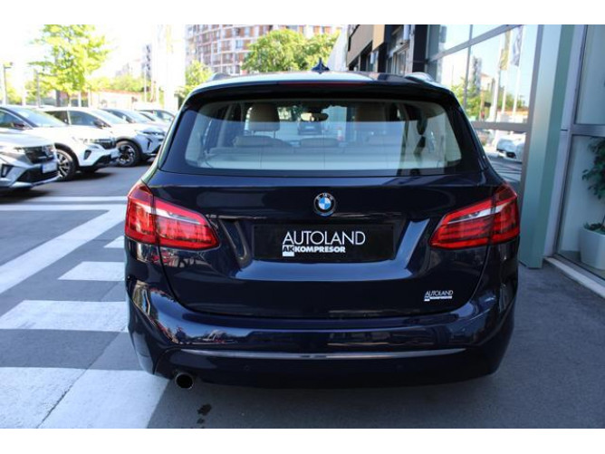 BMW 218 1.5 AUT 