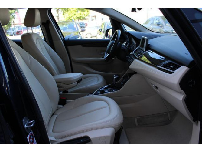 BMW 218 1.5 AUT 