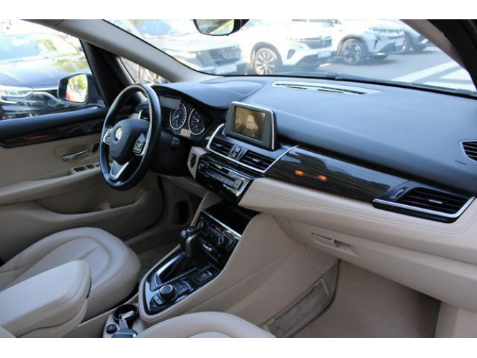 BMW 218 1.5 AUT 