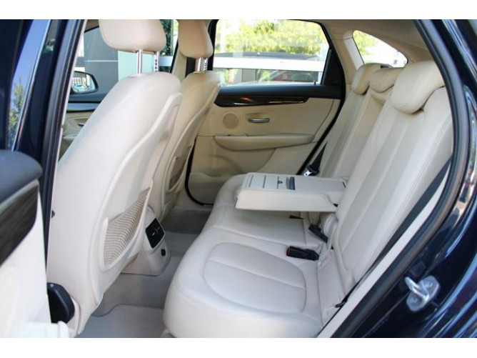 BMW 218 1.5 AUT 