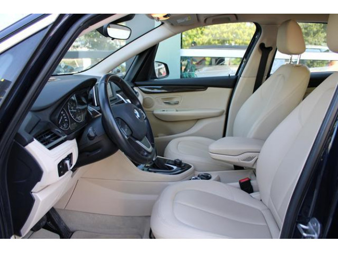 BMW 218 1.5 AUT 