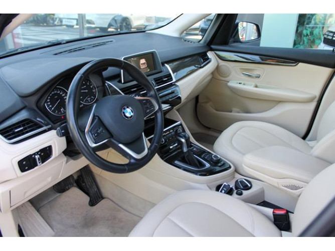 BMW 218 1.5 AUT 