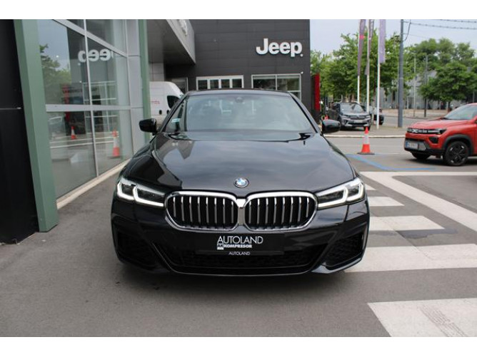 BMW 520 2.0D XDRIVE 