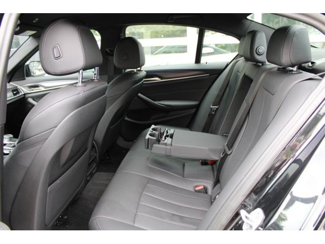 BMW 520 2.0D XDRIVE 
