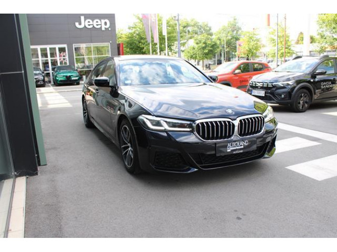 BMW 520 2.0D XDRIVE 