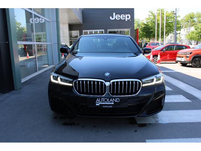 BMW 520 2.0D XDRIVE M 