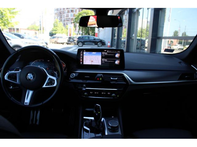 BMW 520 2.0D XDRIVE M 