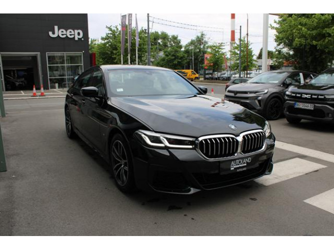 BMW 520 2.0D XDRIVE 