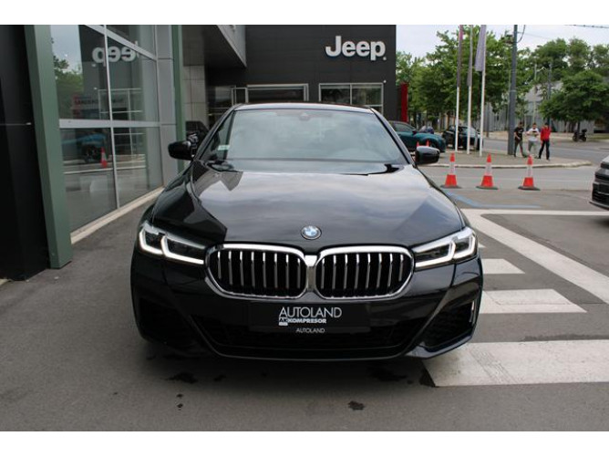 BMW 520 2.0D XDRIVE 