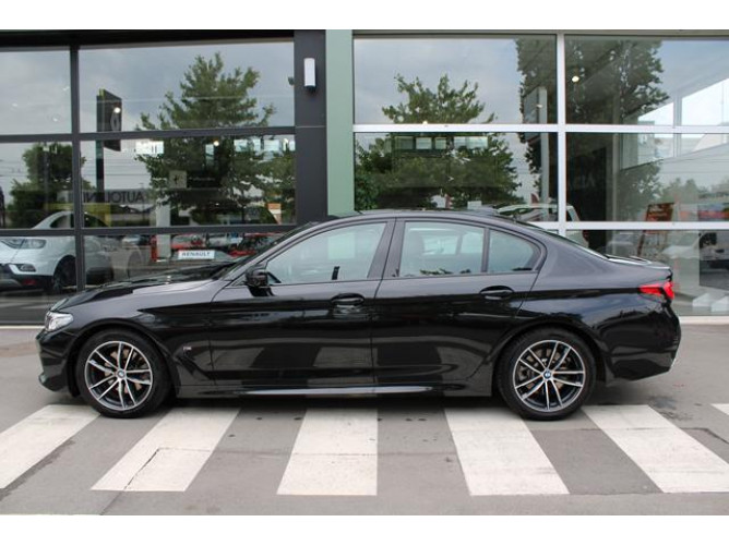 BMW 520 2.0D XDRIVE 
