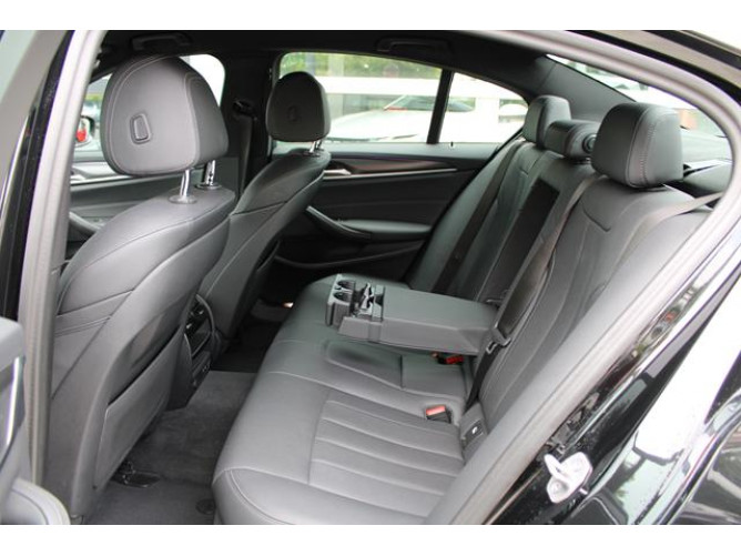 BMW 520 2.0D XDRIVE 